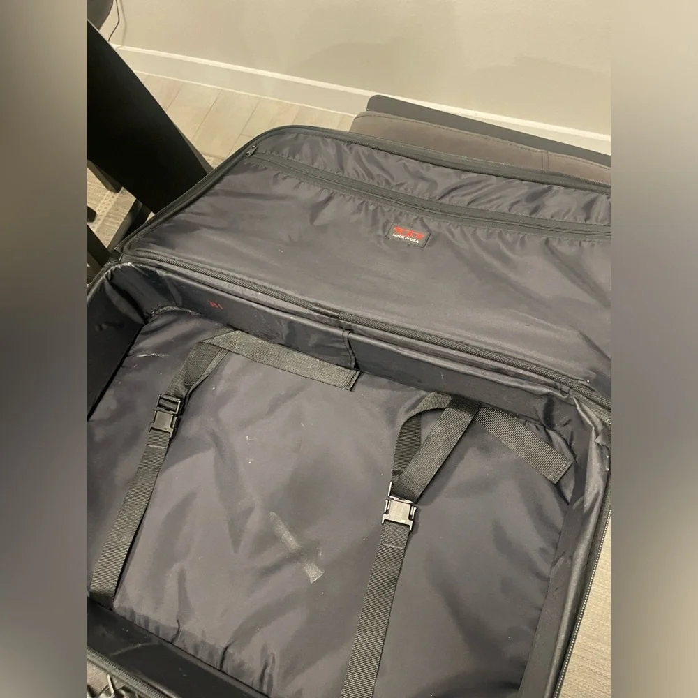 TUMI made in USA ballistic carryon large bag. Missing shoulder strap